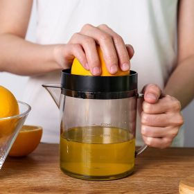 Manual Hand Squeezer Lime Press with Strainer Built-in Measuring Cup and Pitcher 500ml Citrus Lemon Orange Juicer - black